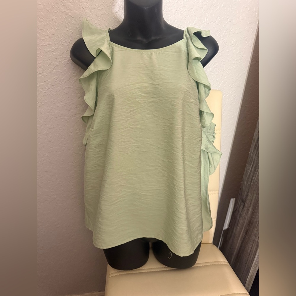 A New Day Green Ruffled Sleeveless Blouse